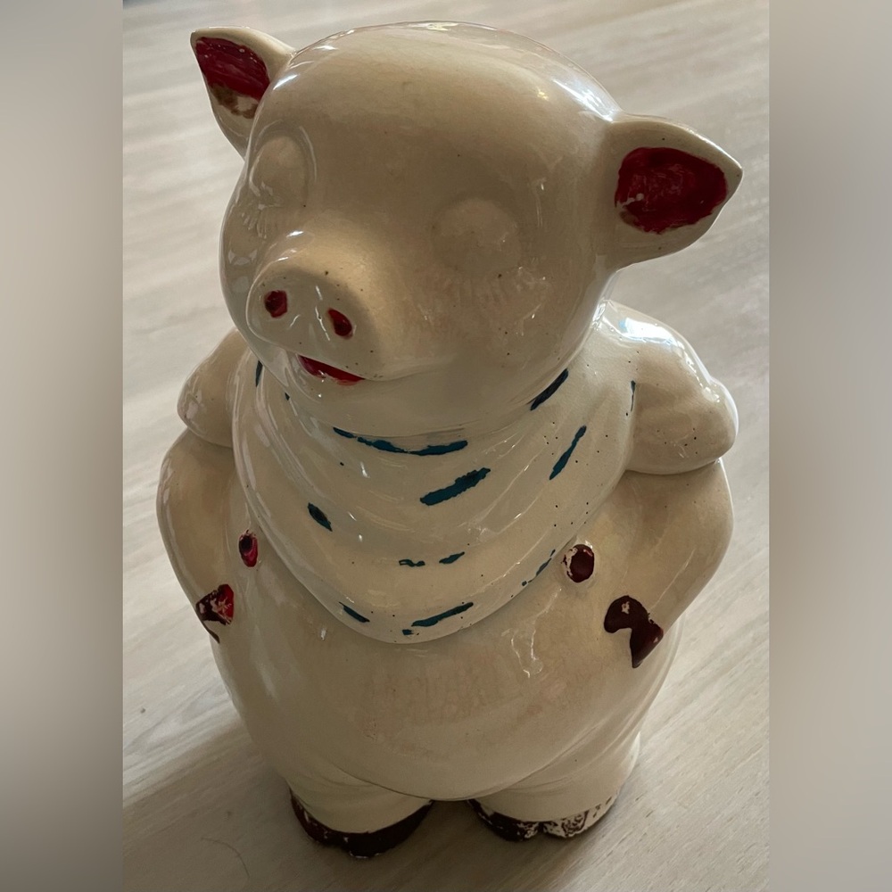 Vintage 40s Shawnee Pottery Smiley Pig Cookie Blue Scarf Bandana USA